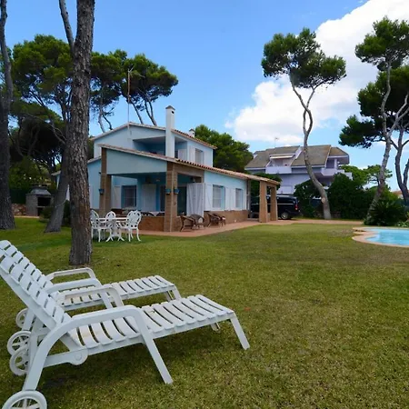 Pepita Blue Villa *